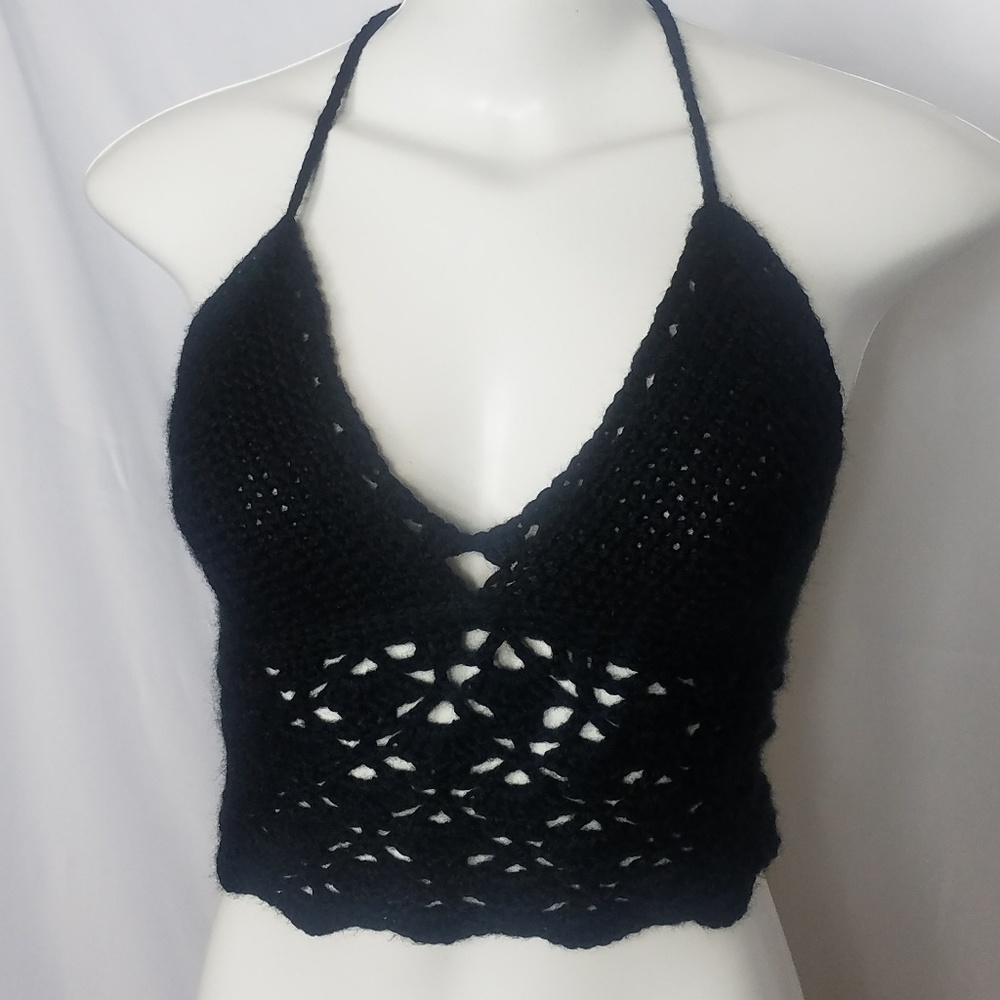 Crotchet black crop top